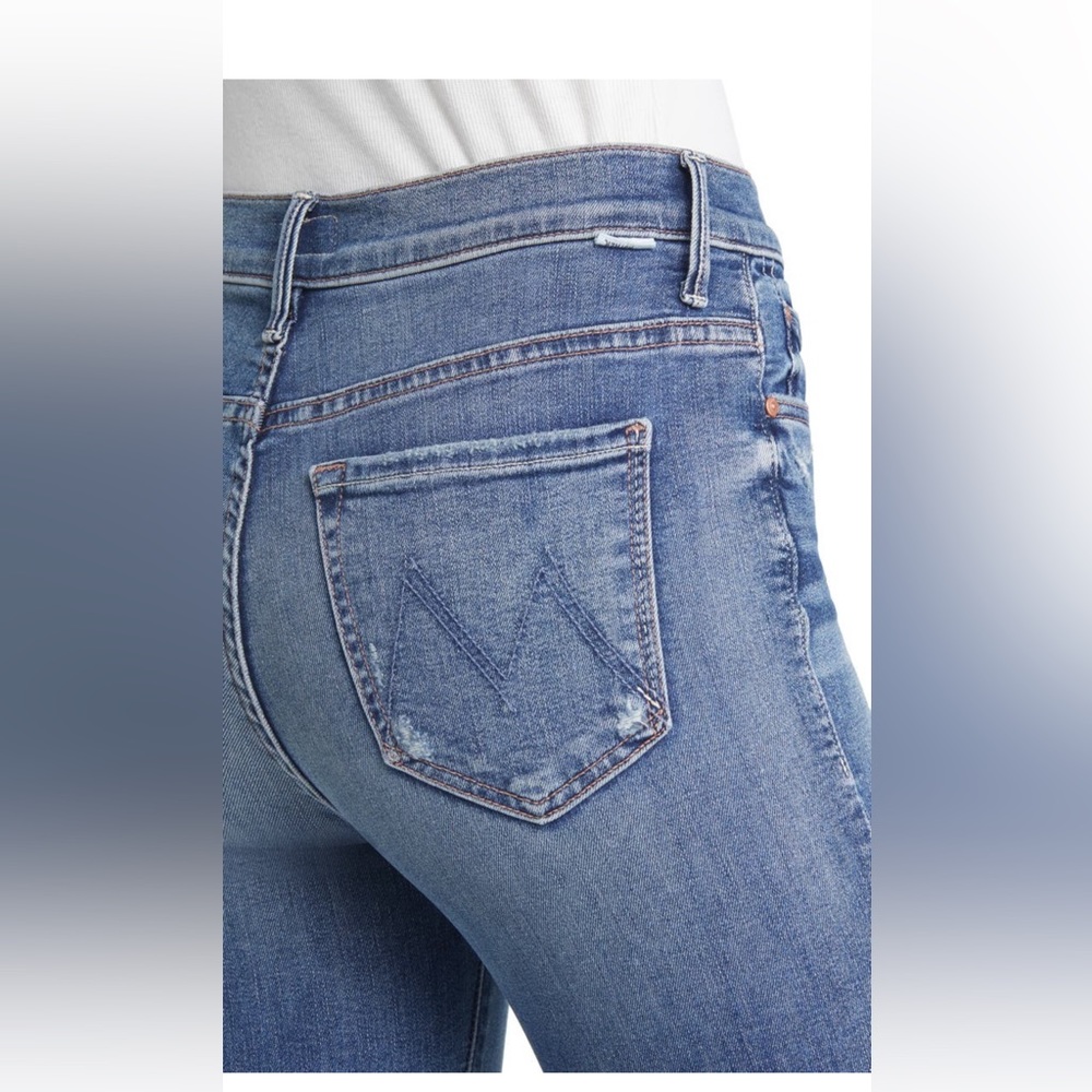 MOTHER Insider High Waist Crop Step Chew Hem Jeans sz 33